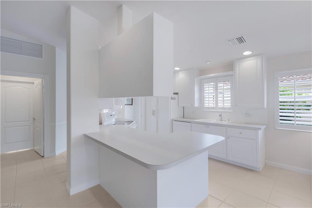 4892 Lasqueti Way Property Photo 10
