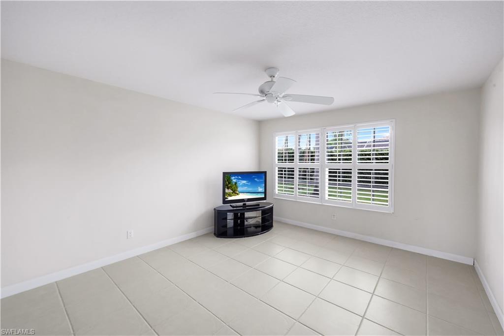 4892 Lasqueti Way Property Photo 18