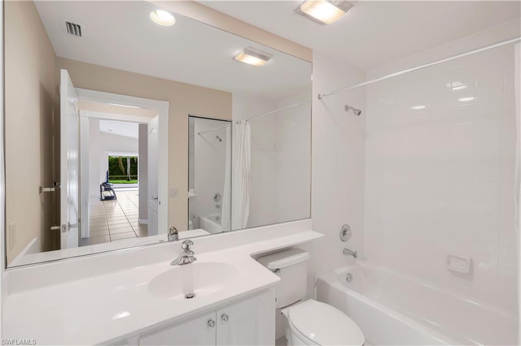 4892 Lasqueti Way Property Photo 19