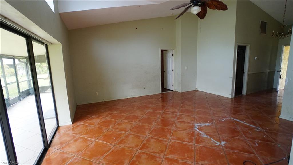 6731 Southwell Dr Property Photo 17