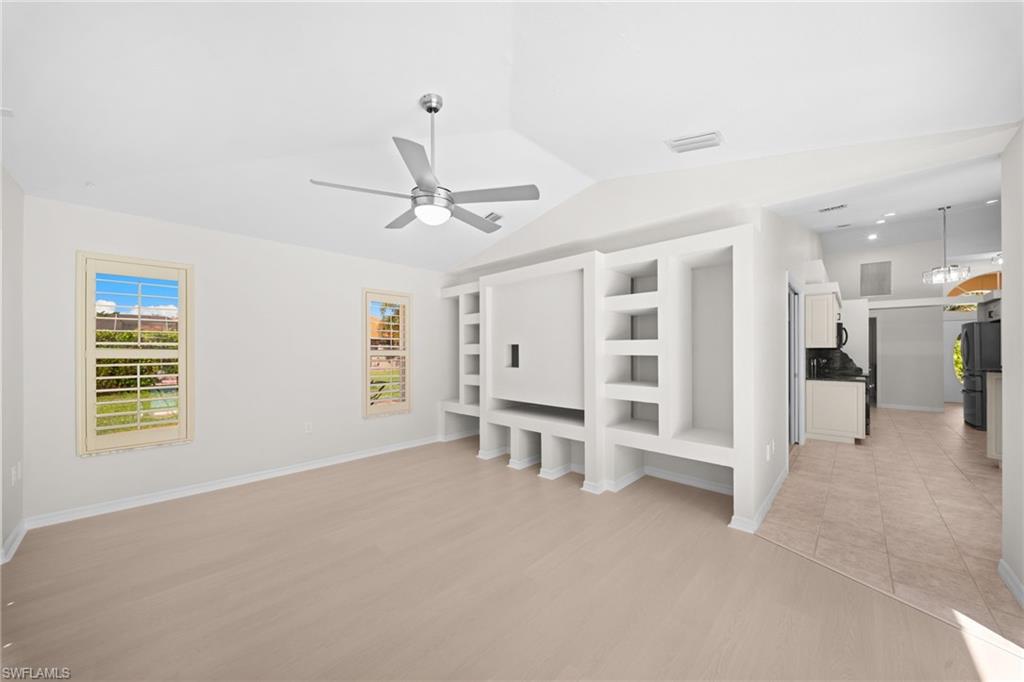 25161 Harborside Blvd Property Photo 8