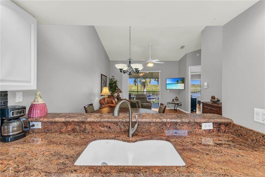 162 Newport Dr 1208 Property Photo 6