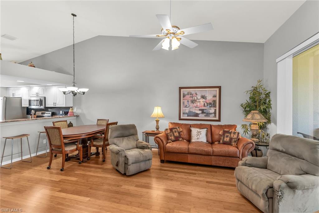 162 Newport Dr 1208 Property Photo 10