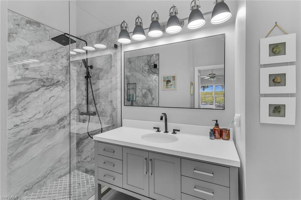162 Newport Dr 1208 Property Photo 18