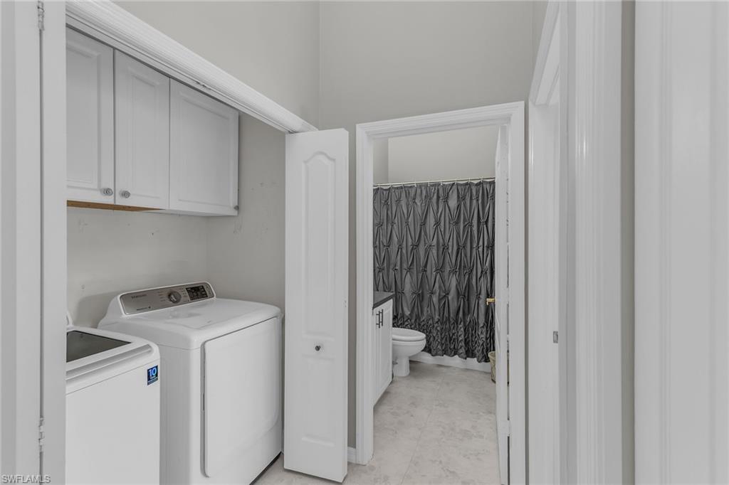 162 Newport Dr 1208 Property Photo 21