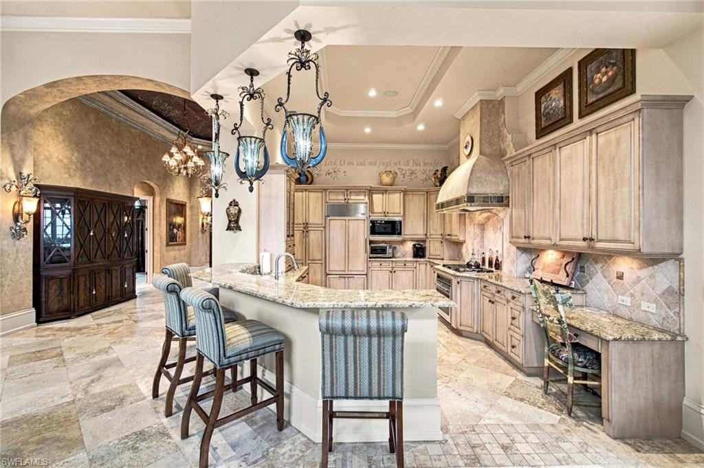 14850 Bellezza Ln Property Photo 10