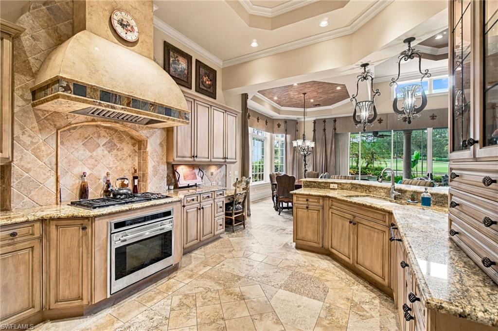 14850 Bellezza Ln Property Photo 12
