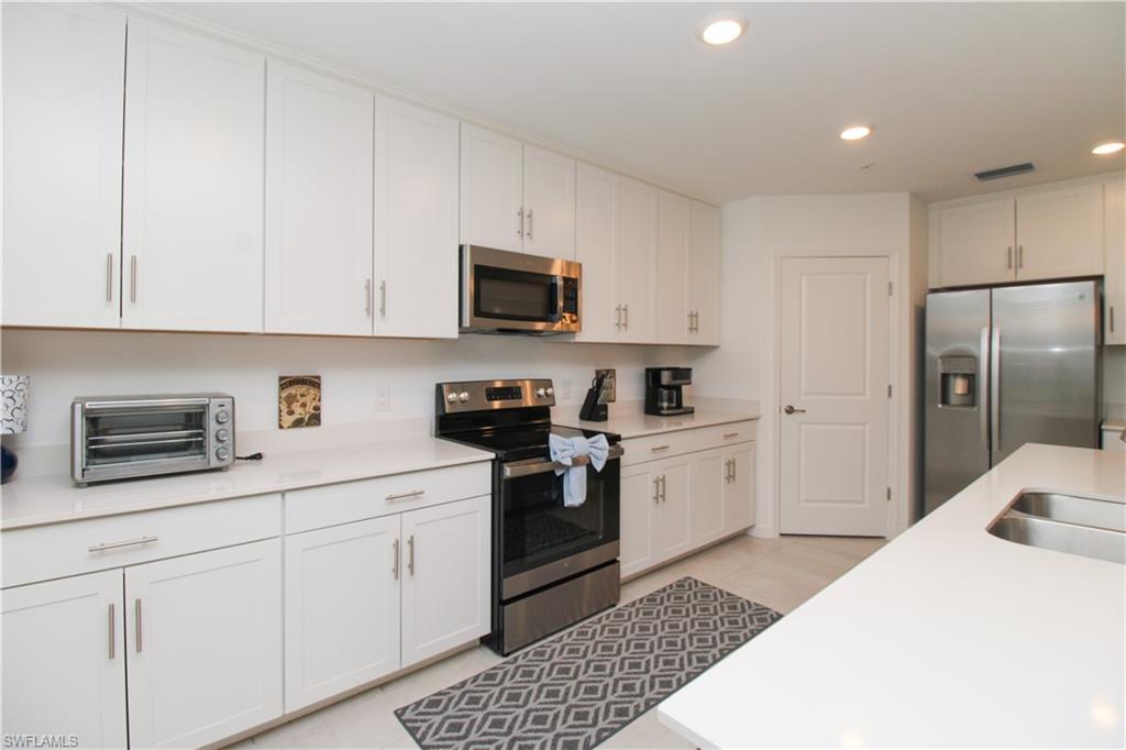 5739 Oakmont Ct 8412 Property Photo 24
