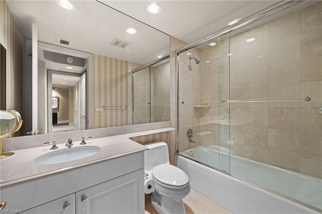 8787 Bay Colony Dr 603 Property Photo 29
