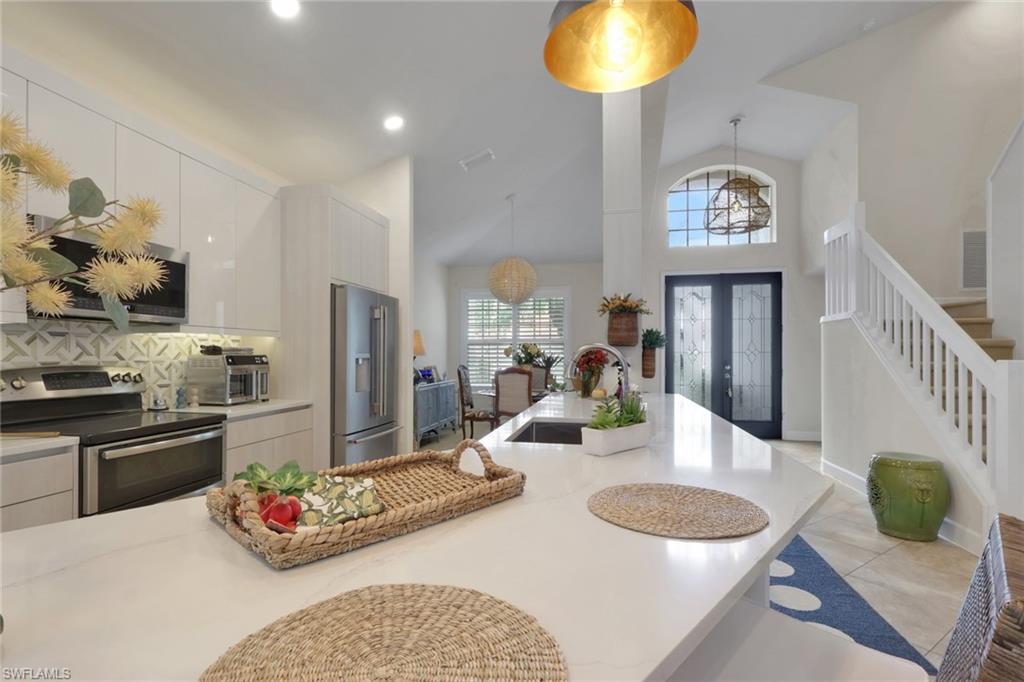 8816 Ventura Way Property Photo 6