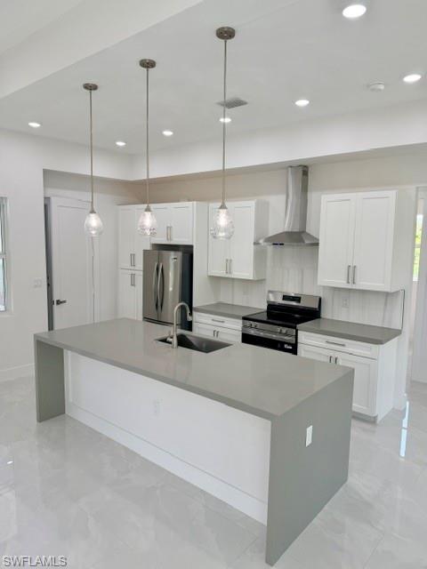 747 Long Distance Ln Property Photo 4
