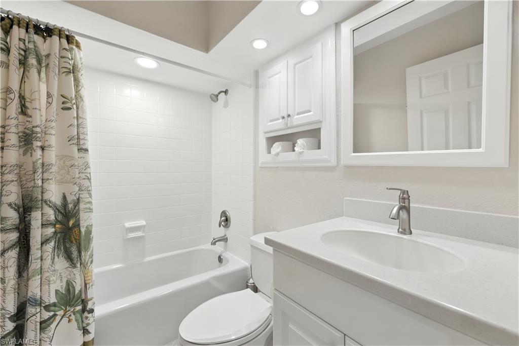 26000 Hickory Blvd 204 Property Photo 10