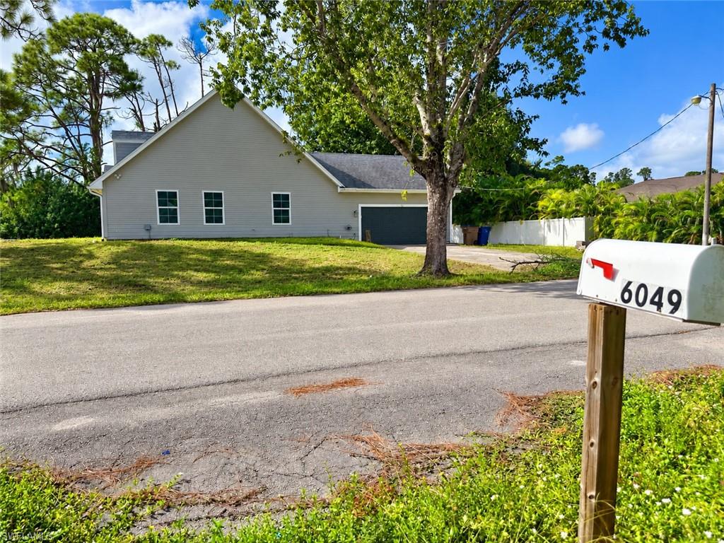 6049 Stratton Rd Property Photo 5