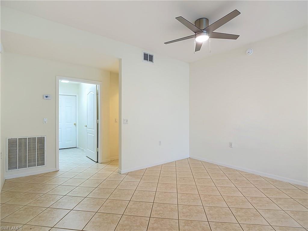 3545 Laurel Greens Ln N 103 Property Photo 6