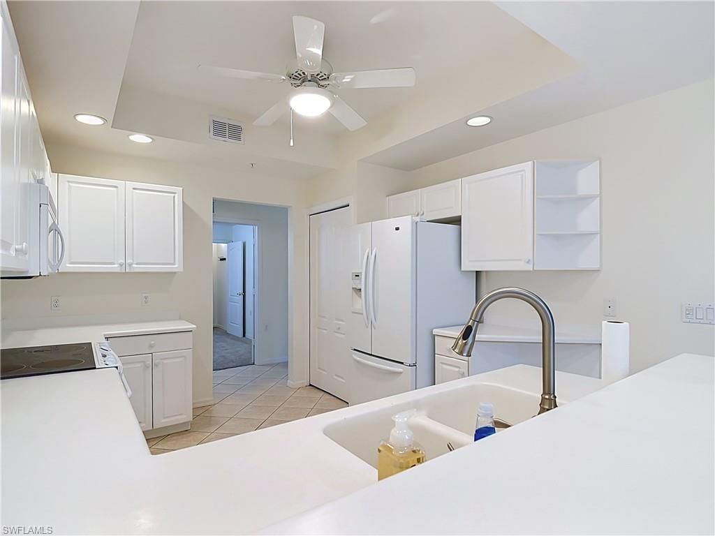 3545 Laurel Greens Ln N 103 Property Photo 17