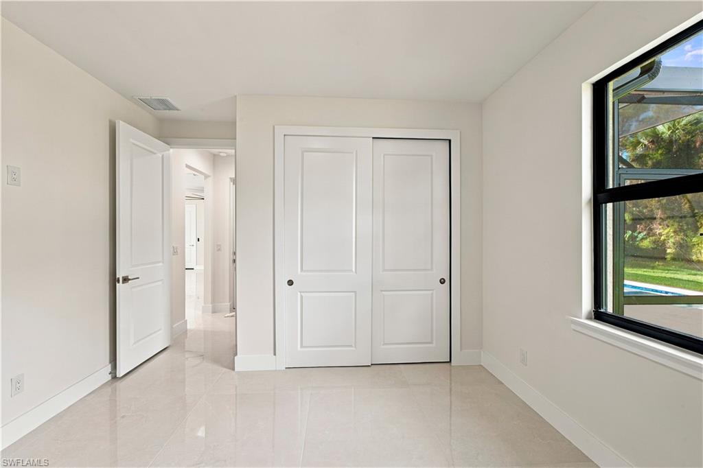 187 5th St Sw Property Photo 27
