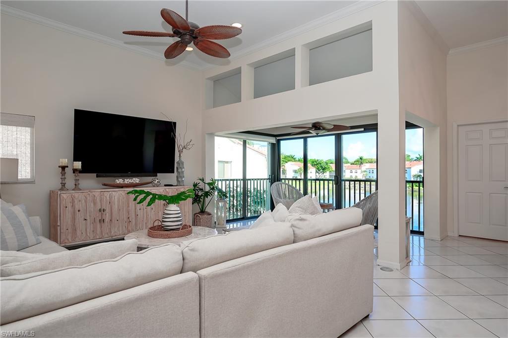 613 Beachwalk Cir J-204 Property Photo 6