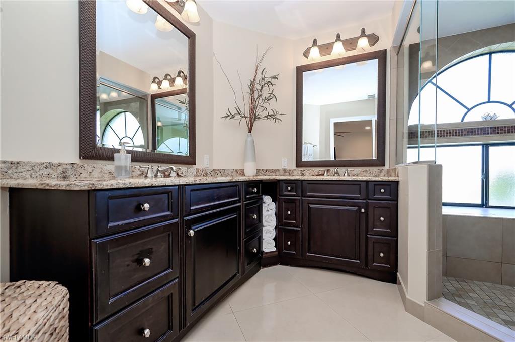 613 Beachwalk Cir J-204 Property Photo 16