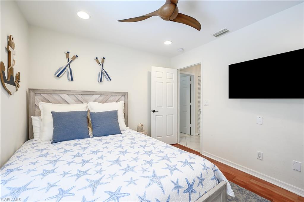 613 Beachwalk Cir J-204 Property Photo 20