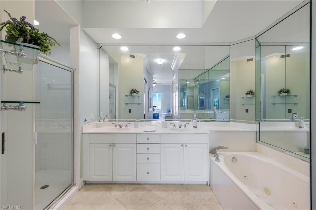 226034232 Property Photo 10