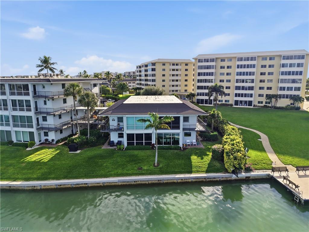 3400 Gulf Shore Blvd N O1 Property Photo 3