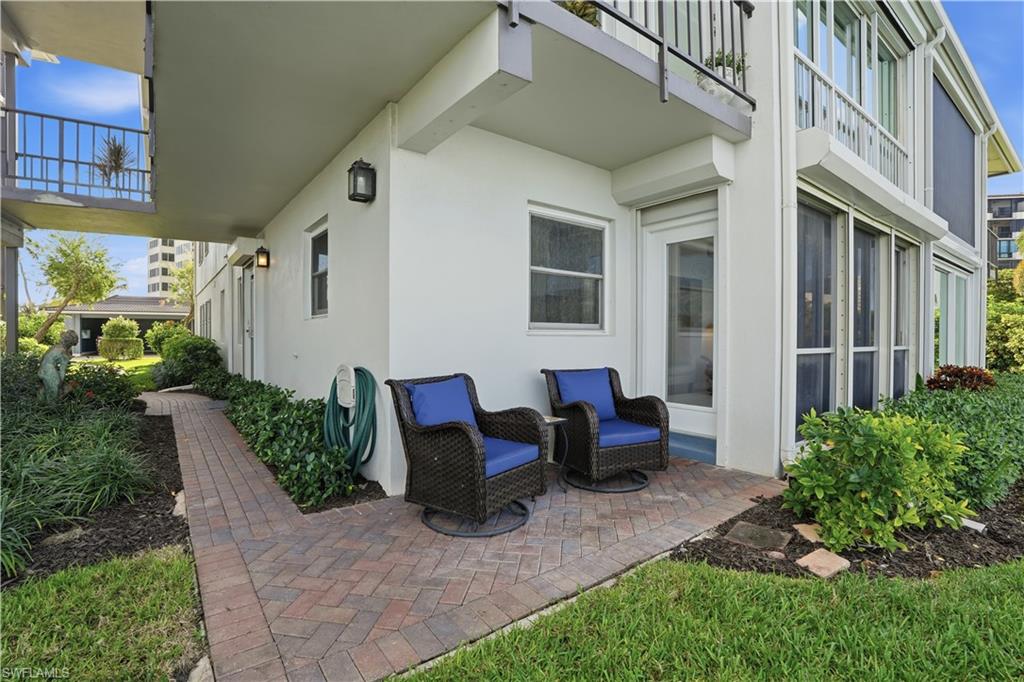 3400 Gulf Shore Blvd N O1 Property Photo 5
