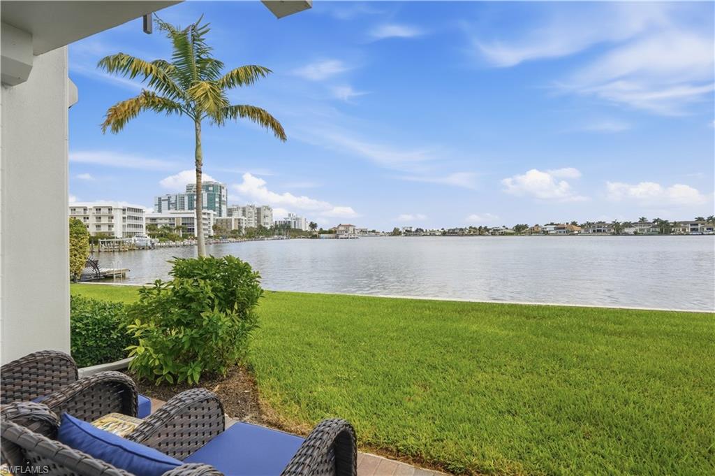 3400 Gulf Shore Blvd N O1 Property Photo 33