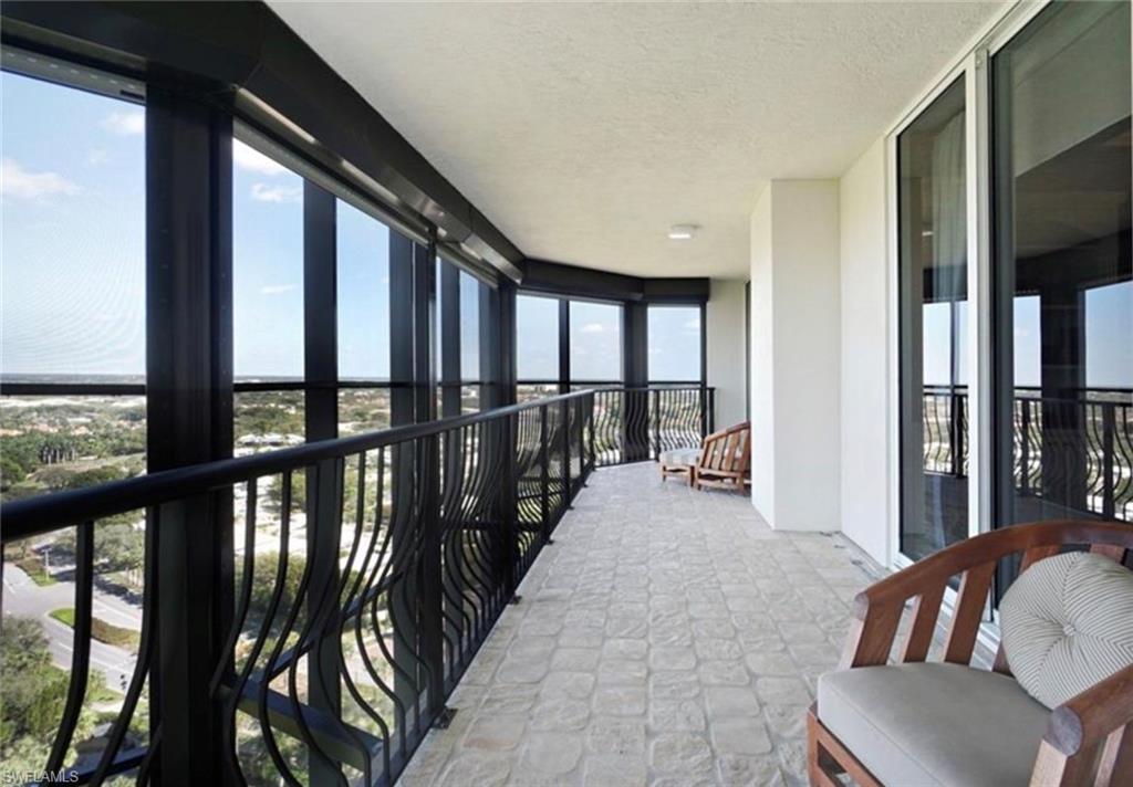 7575 Pelican Bay Blvd 1808 Property Photo 16