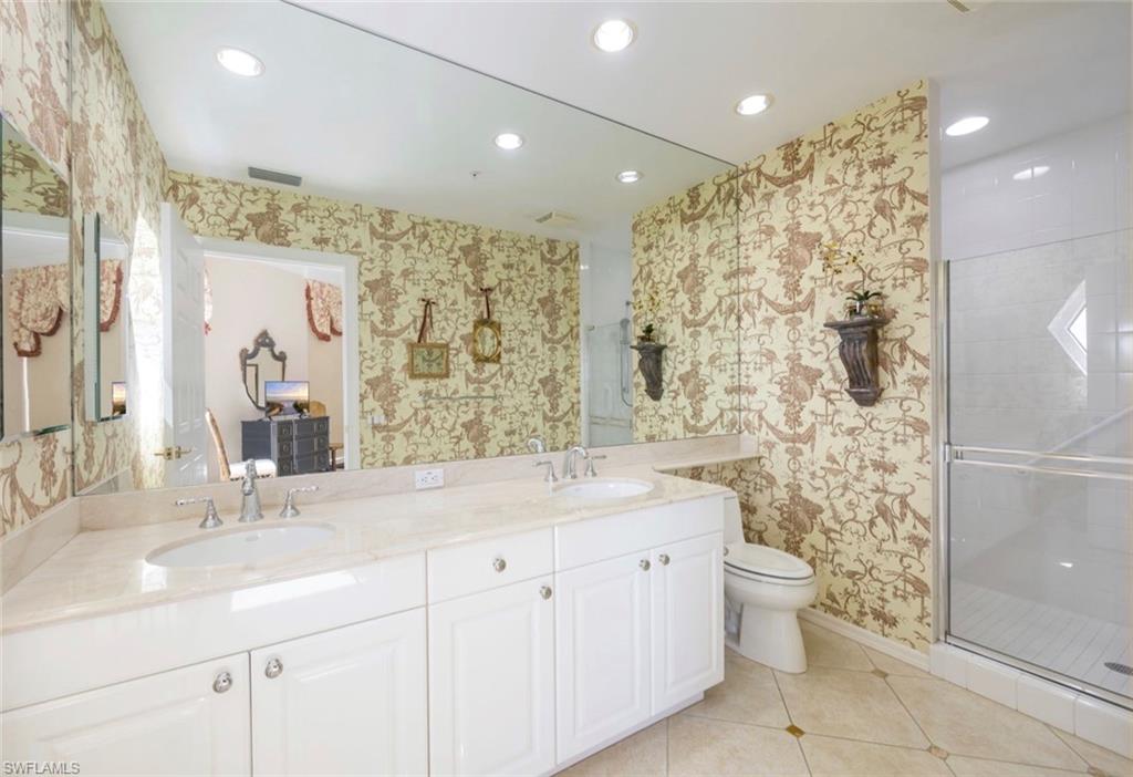 7575 Pelican Bay Blvd 1808 Property Photo 27