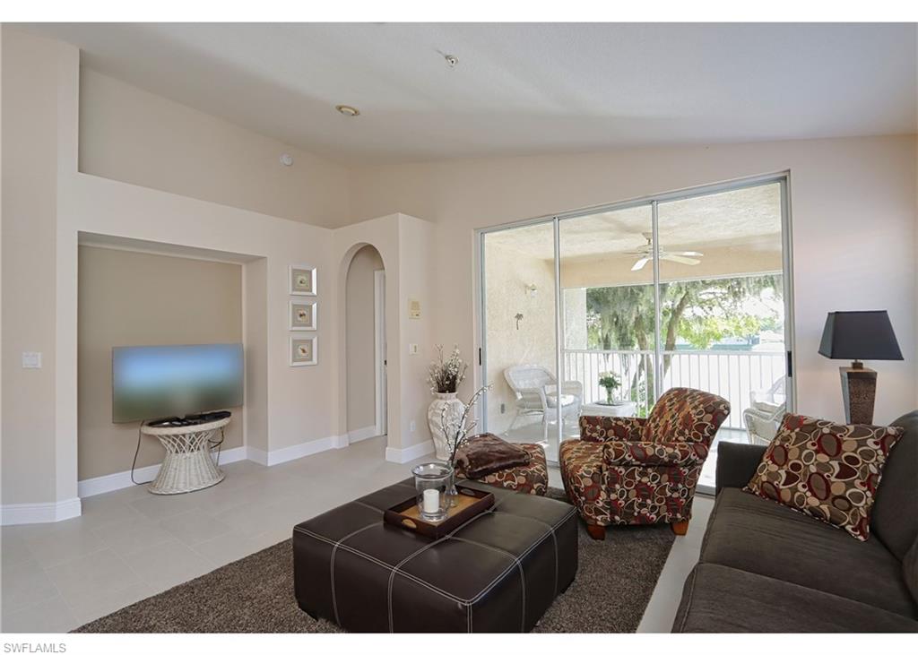 6544 Huntington Lakes Cir 204 Property Photo 5