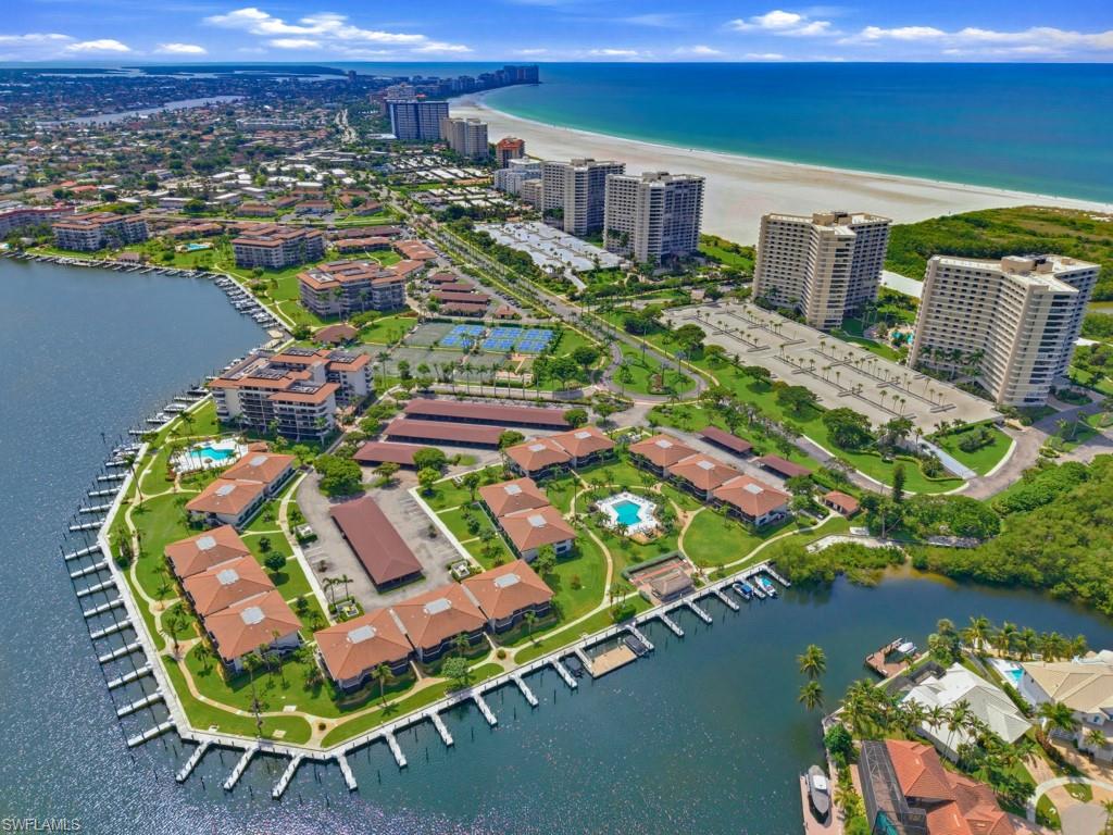 525 Seaview Ct M4 Property Photo 19