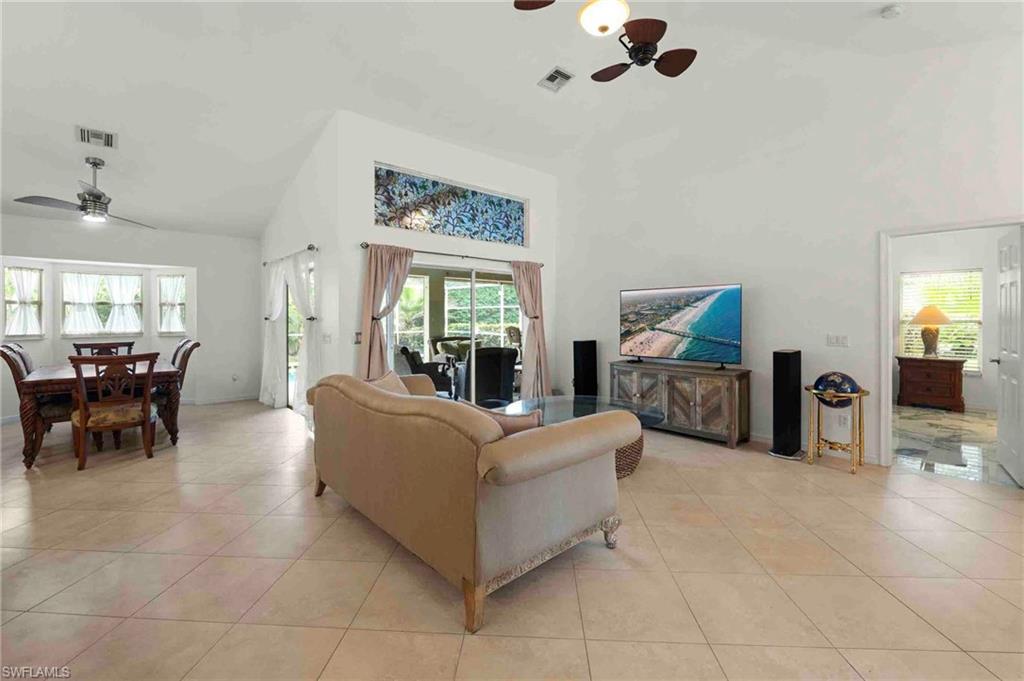 28910 Winthrop Cir Property Photo 15