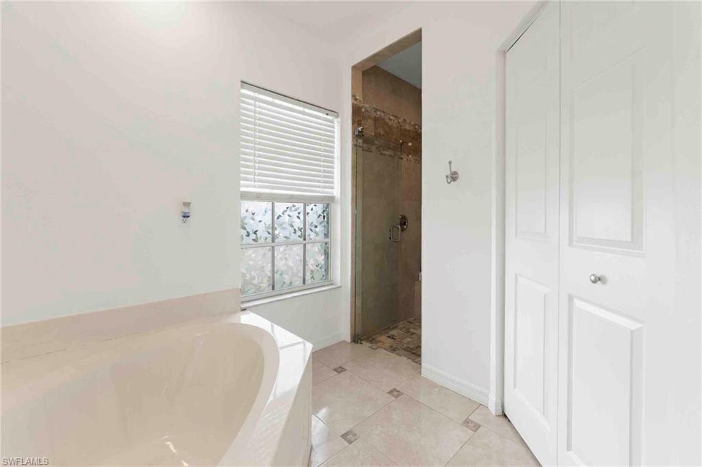 28910 Winthrop Cir Property Photo 21