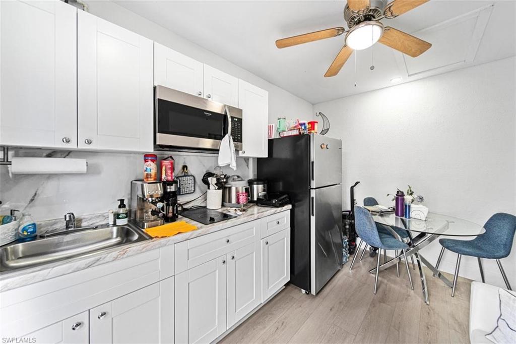 1301 Unice Ave N Property Photo 24