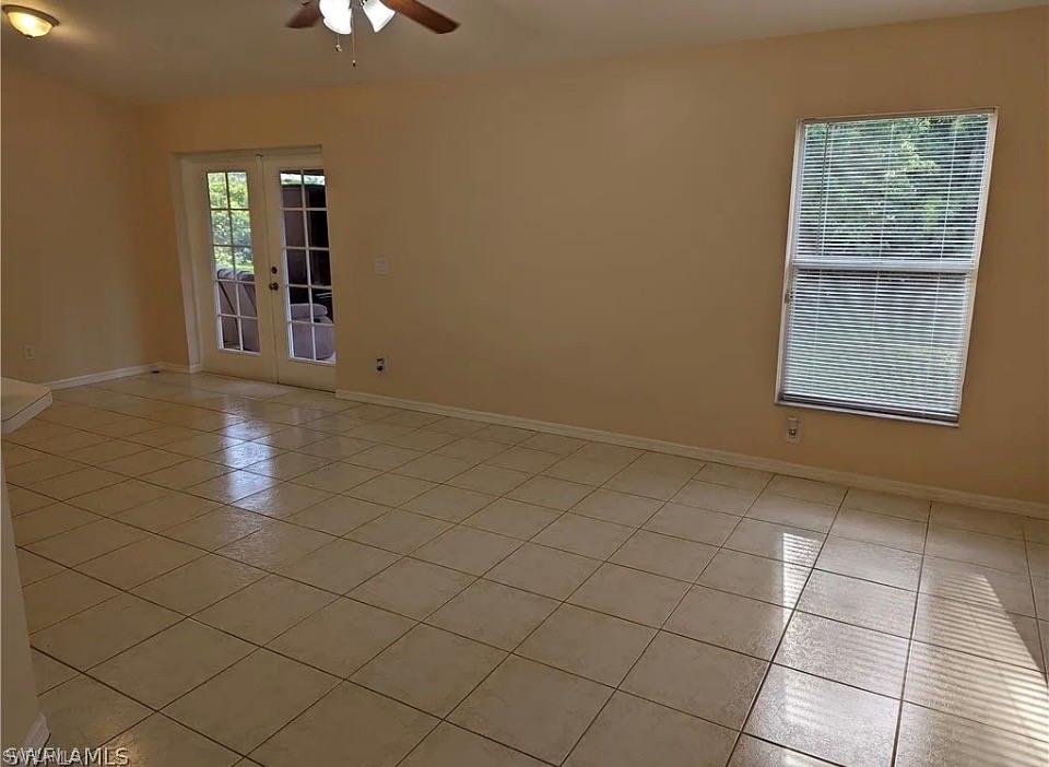 1104 Connie Ave N Property Photo 3