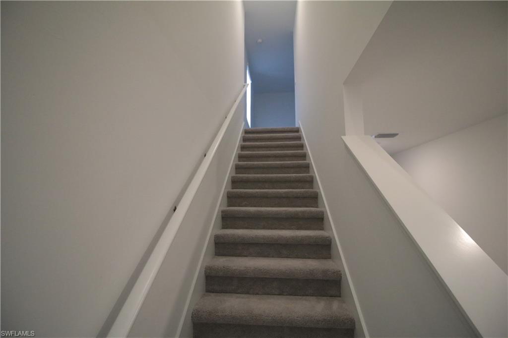 19619 Fairhill Ct Property Photo 20
