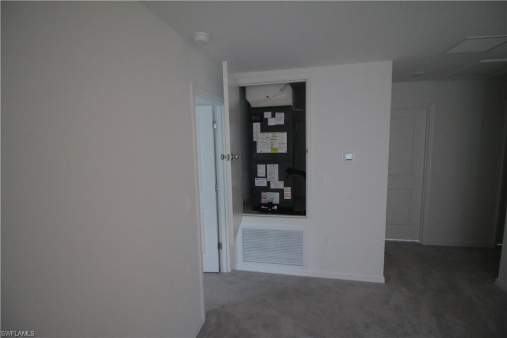 19619 Fairhill Ct Property Photo 24
