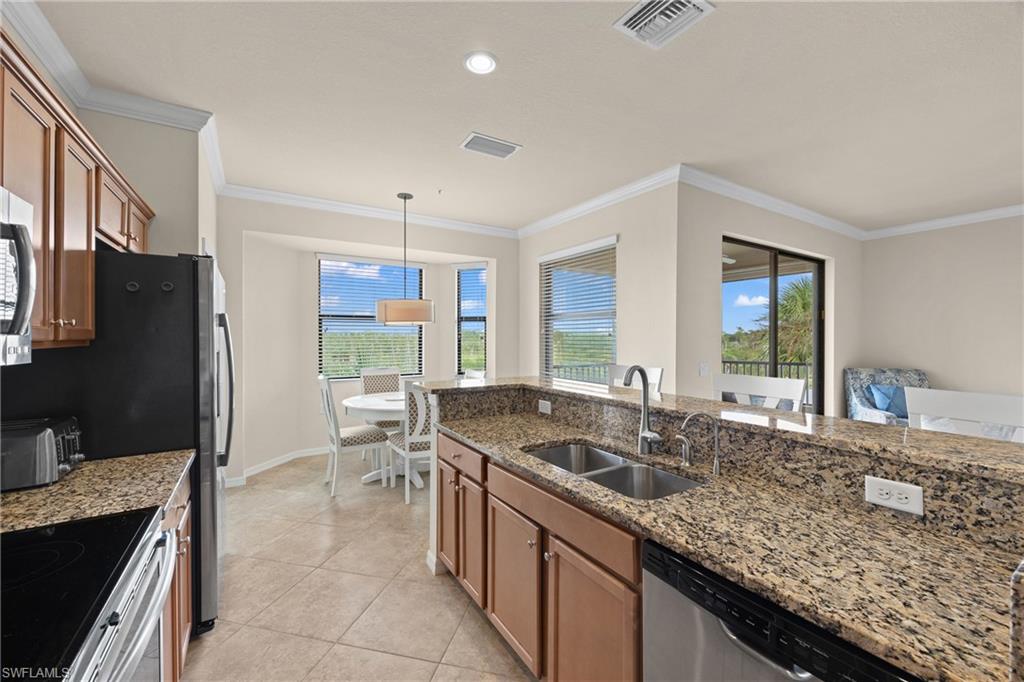 9820 Giaveno Cir 1446 Property Photo 8