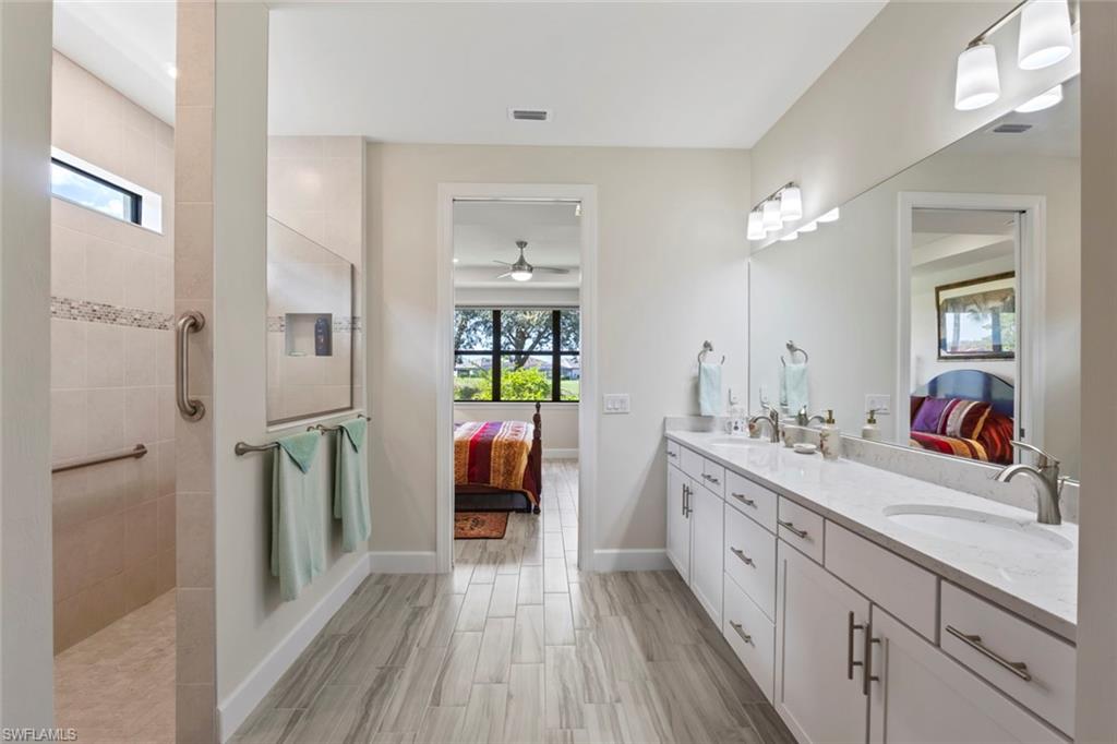 6483 Holiman Way Property Photo 11