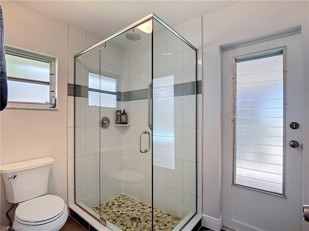 928 52nd St Property Photo 15