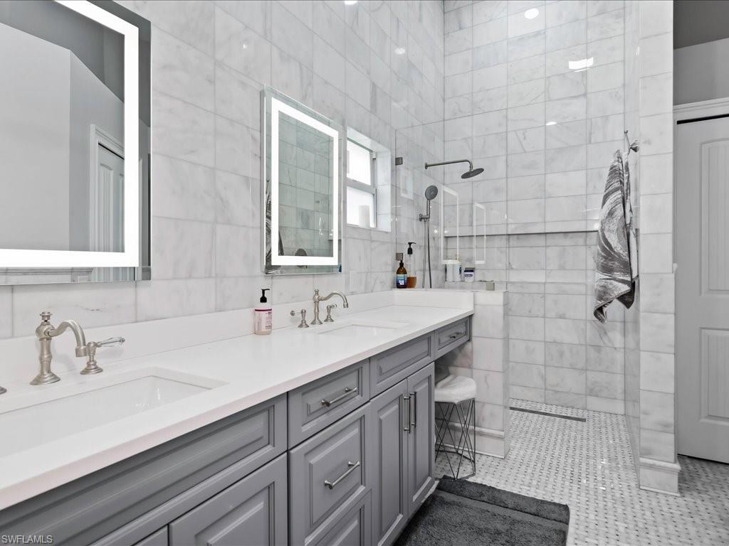 798 Wiggins Bay Dr Property Photo 10