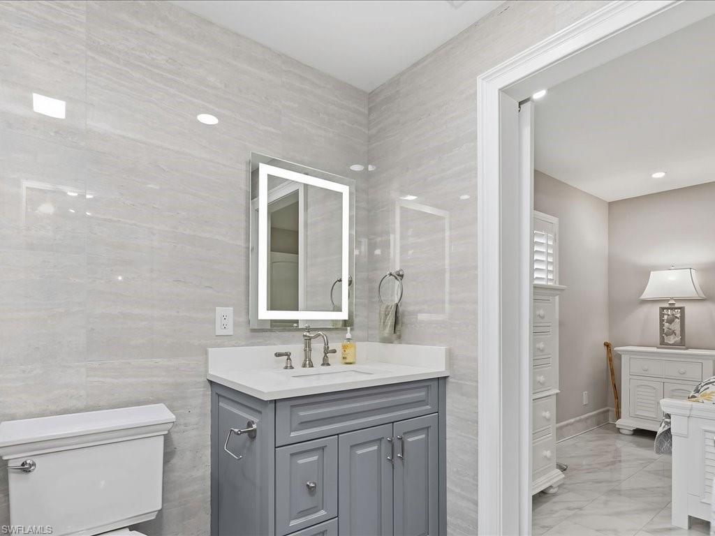 798 Wiggins Bay Dr Property Photo 25