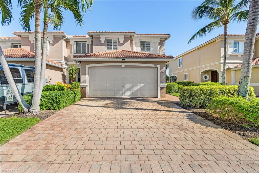 2425 Laurentina LN Property Photo 1