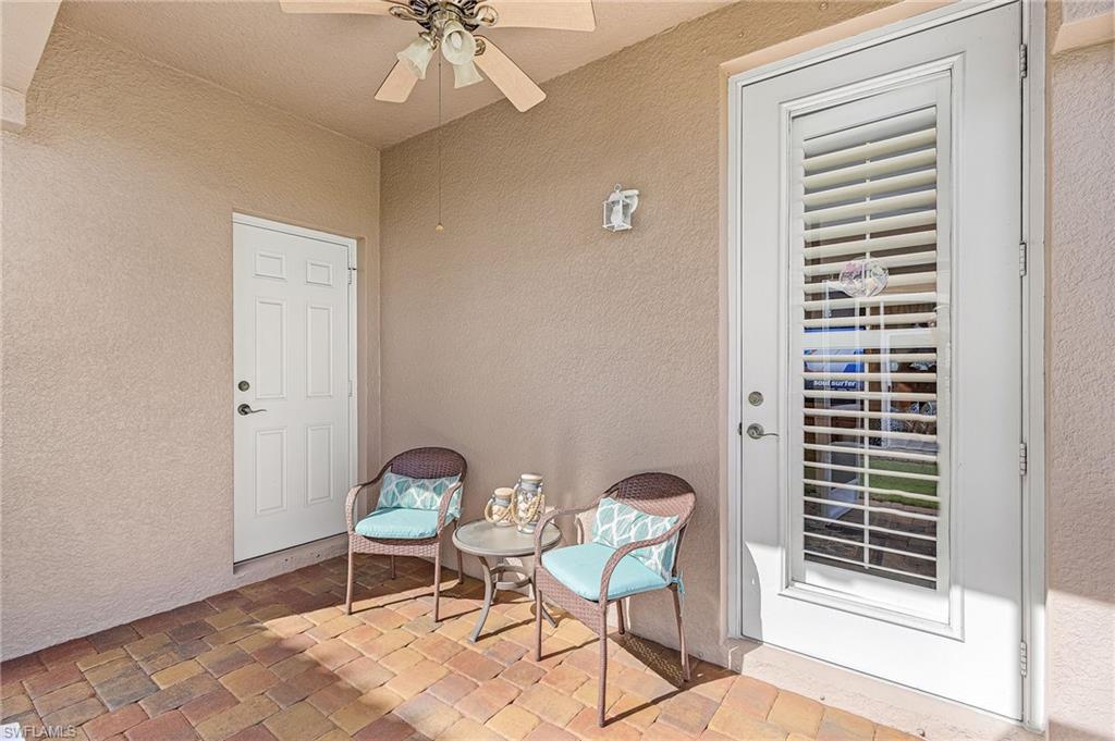 2425 Laurentina Ln Property Photo 21
