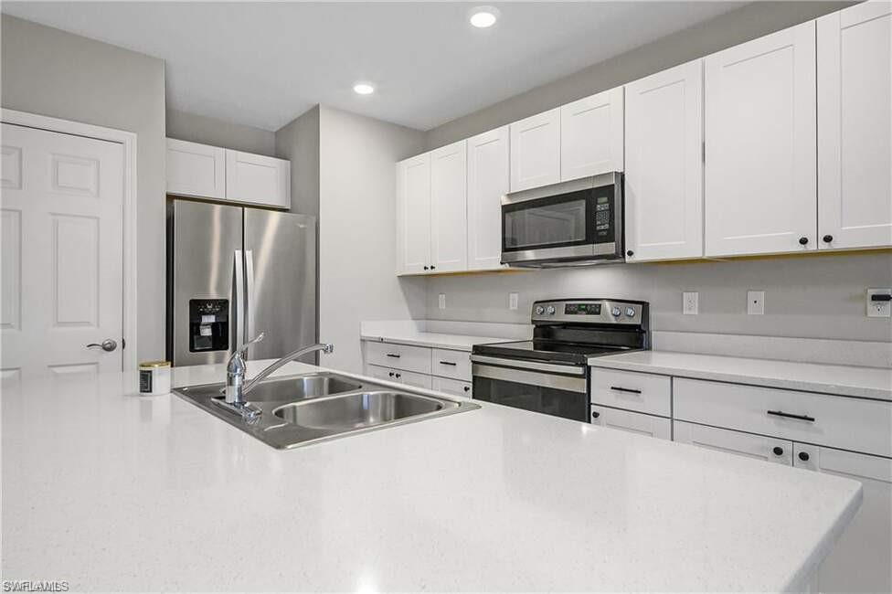 15377 Wildflower Cir Property Photo 9