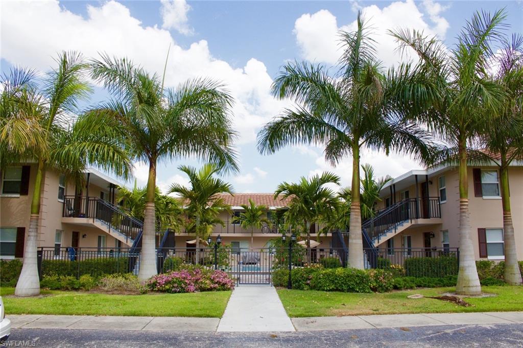 2102 Alamanda Dr Penthouse B Property Photo 2