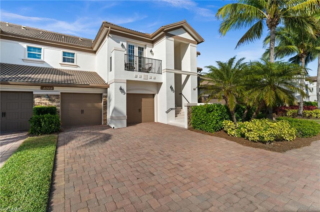 8069 Players Cove Dr 202 Property Photo 1