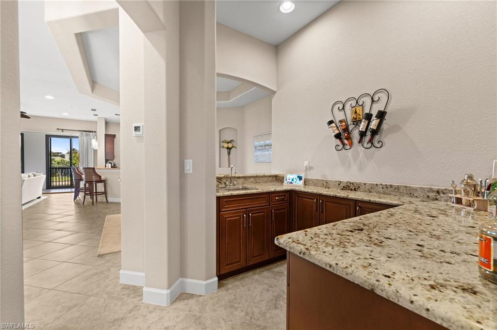 8069 Players Cove Dr 202 Property Photo 10