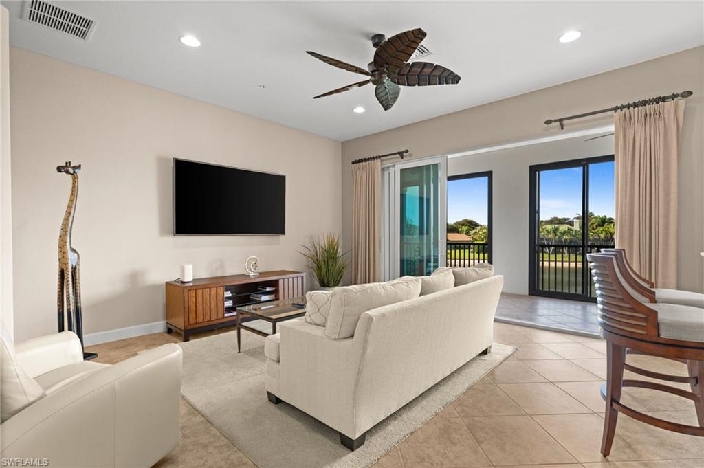8069 Players Cove Dr 202 Property Photo 15