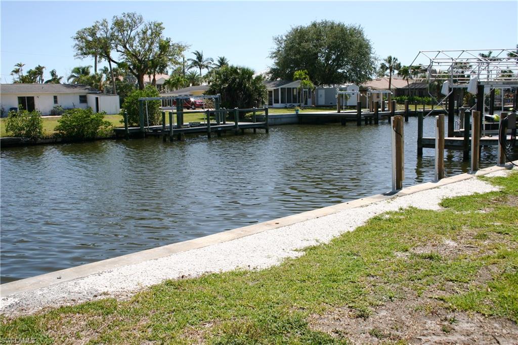 4813 Esplanade St Property Photo 3